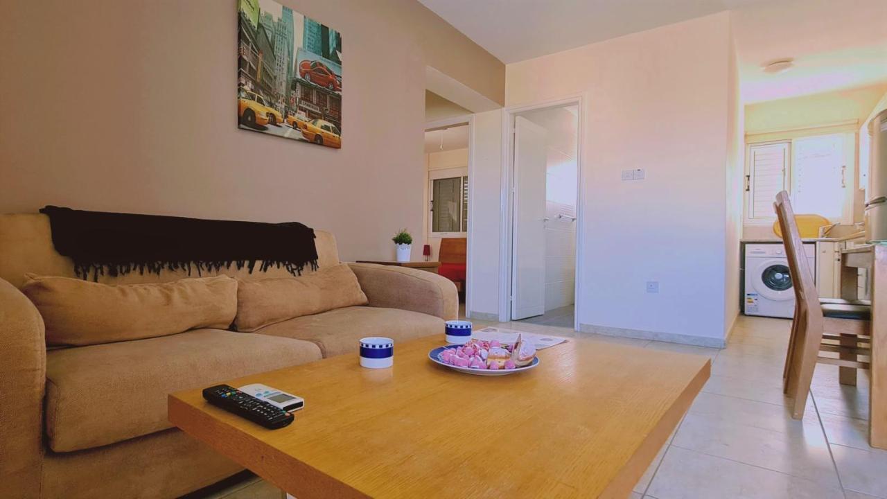 Stay Sunshine Apartment باراليمني المظهر الخارجي الصورة