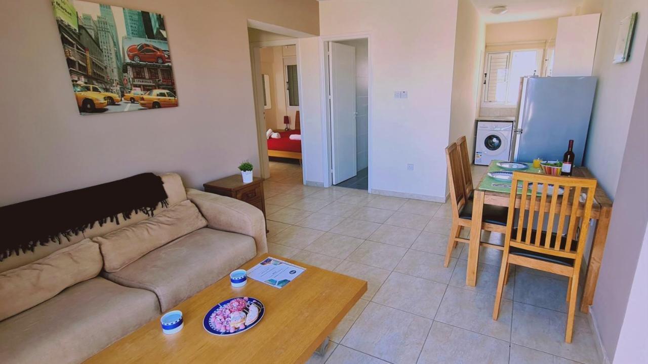 Stay Sunshine Apartment باراليمني المظهر الخارجي الصورة