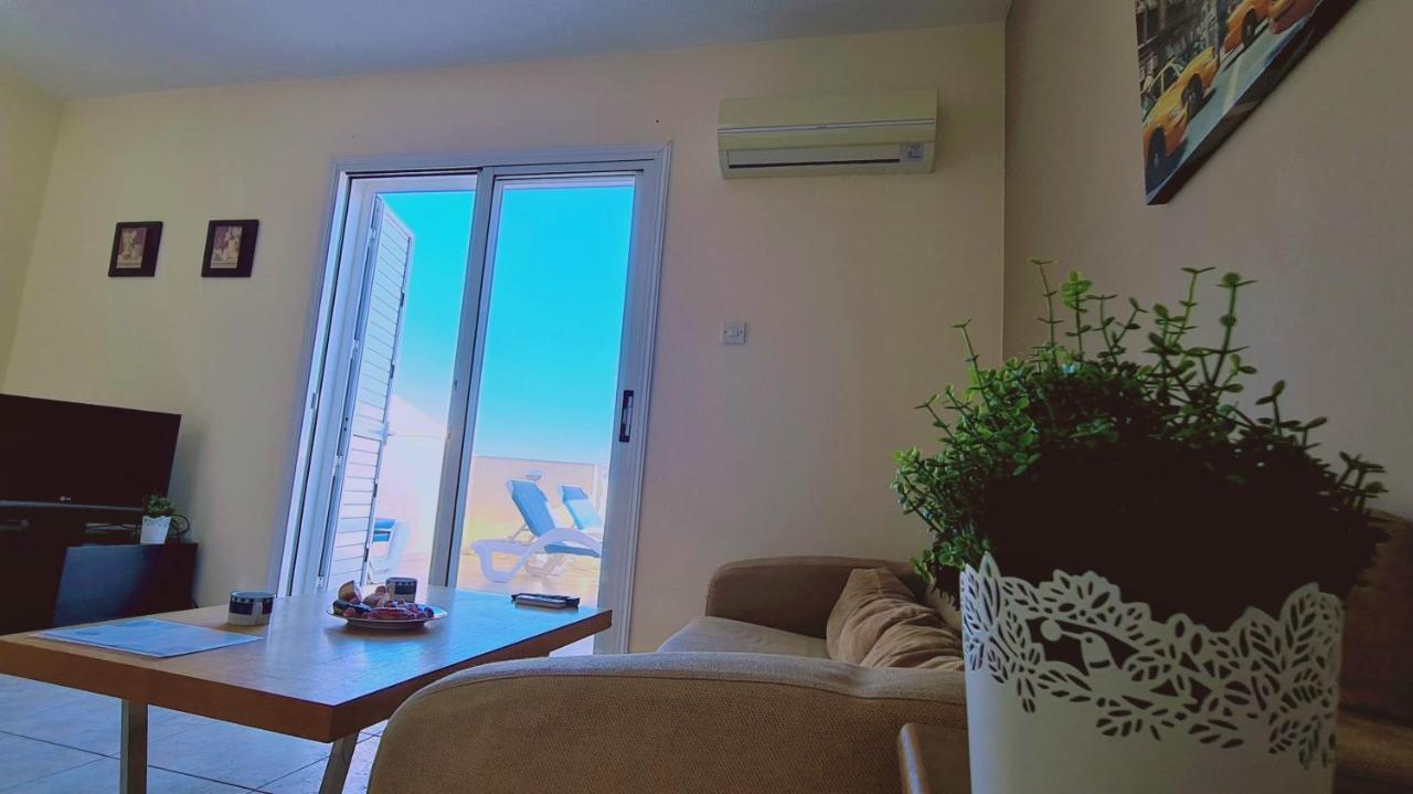 Stay Sunshine Apartment باراليمني المظهر الخارجي الصورة