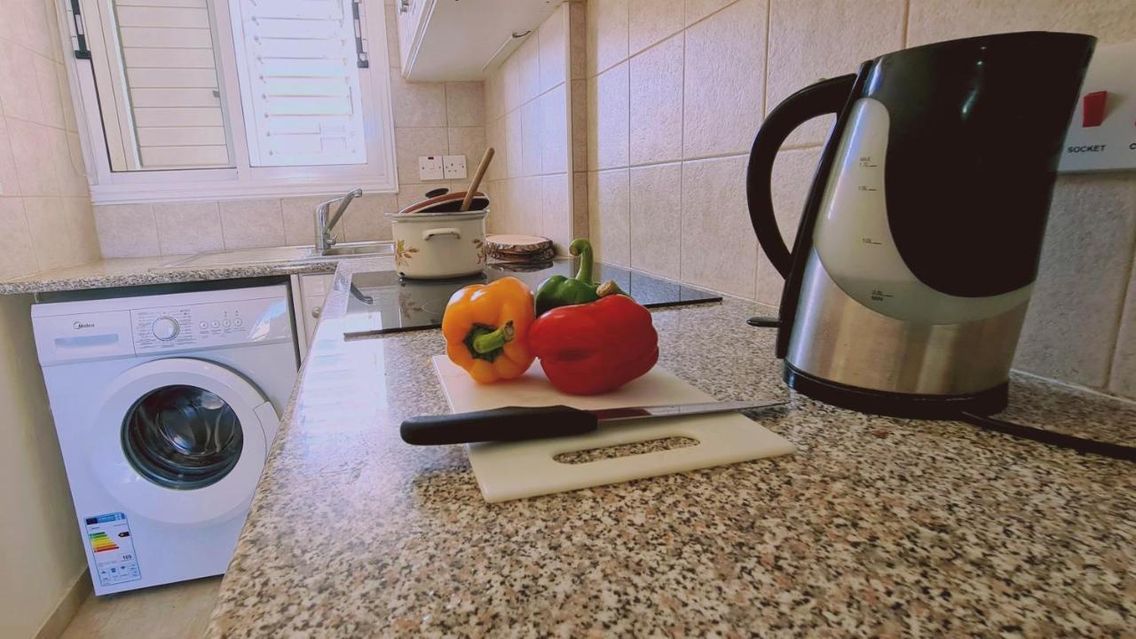 Stay Sunshine Apartment باراليمني المظهر الخارجي الصورة