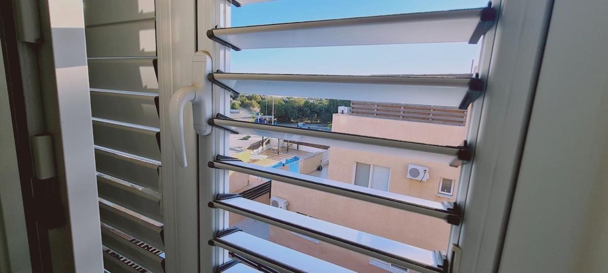 Stay Sunshine Apartment باراليمني المظهر الخارجي الصورة
